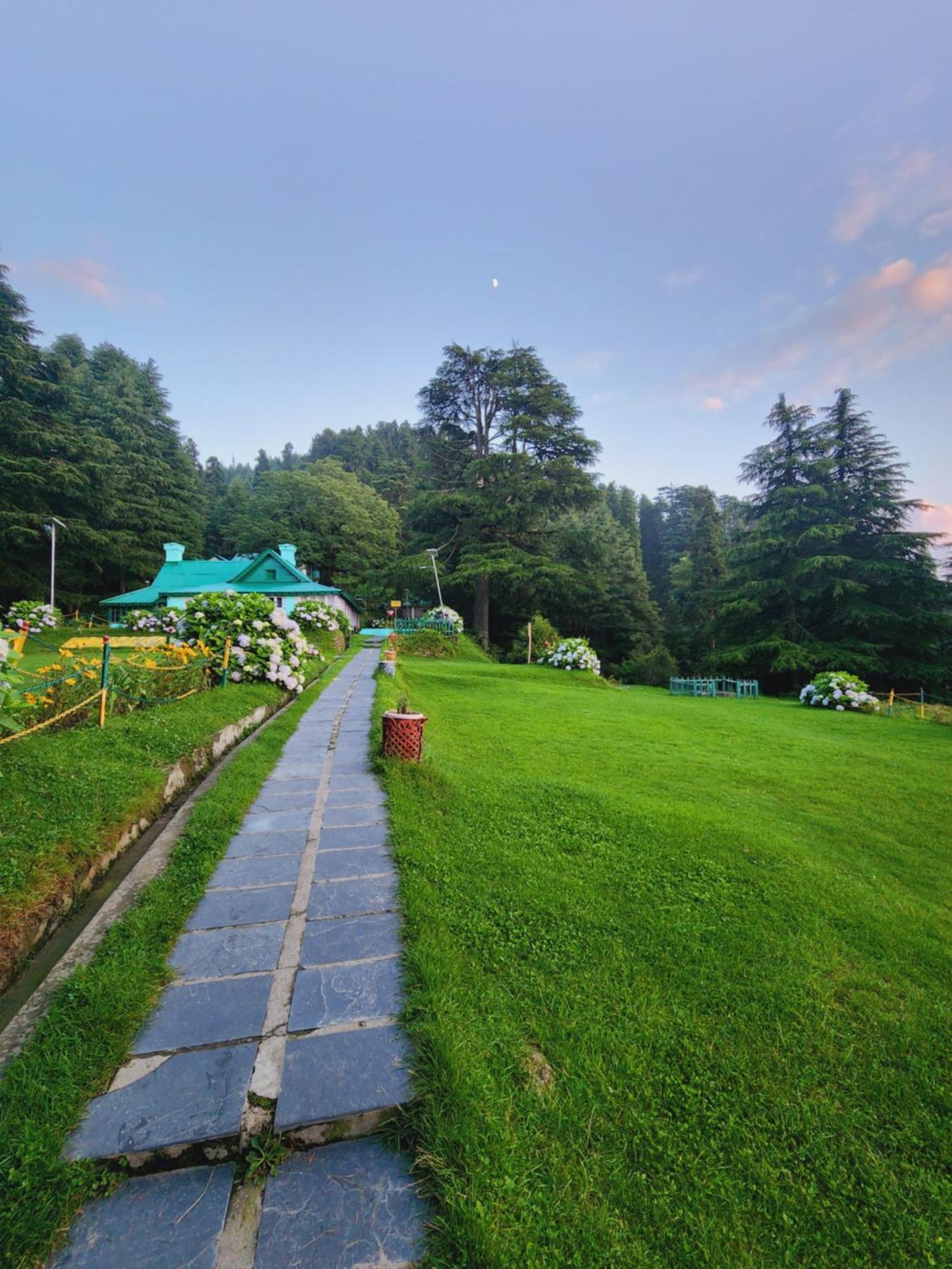 Smarthill Kalatop-Nature'S Heaven Hotel Далхаузи Екстериор снимка